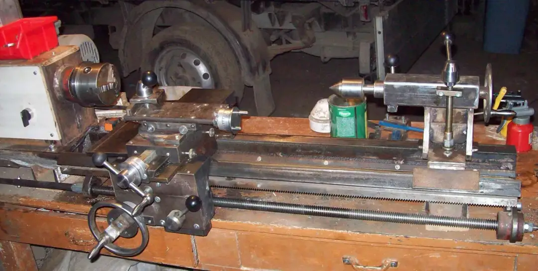 Jak zbudować tokarkę DIY: krok po kroku do własnej maszyny