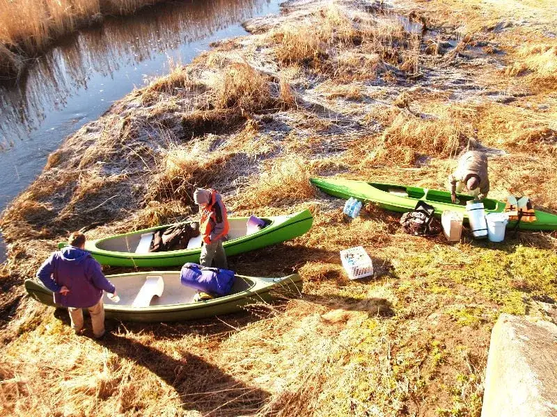 Spakuj się na kajak: Lista kontrolna na każdy spływ!