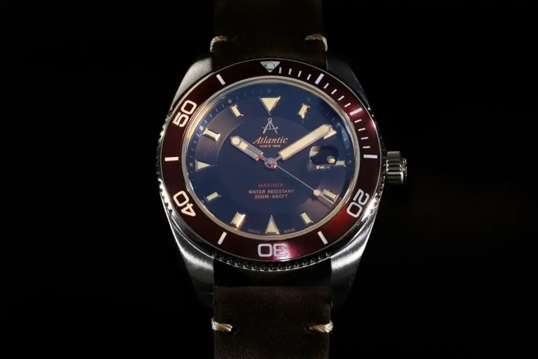 Męskie zegarki Atlantic: Który wybrać? Ekspert radzi!