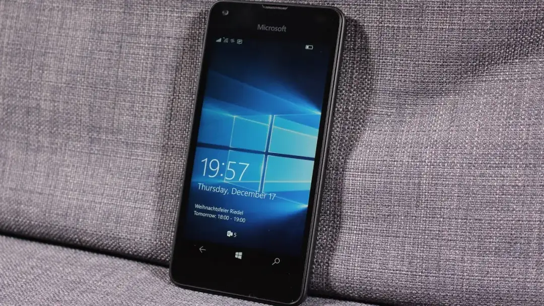 Microsoft Lumia 550 - poznaj pełną specyfikację tego smartfona