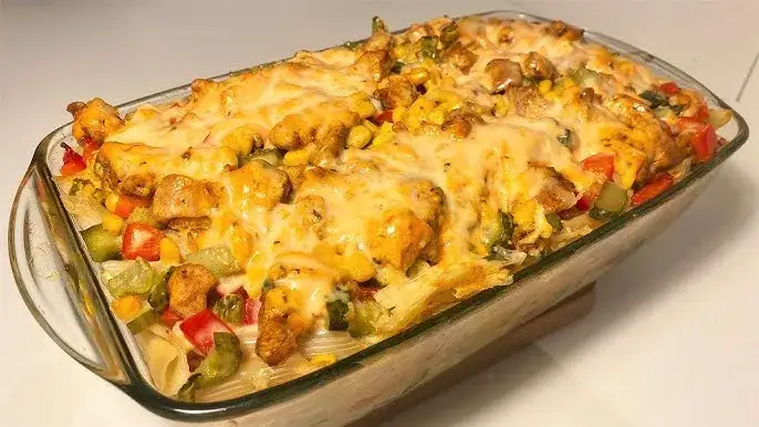 Zapiekanka Gyros z Makaronem: Prosty Przepis na Obiad Marzeń