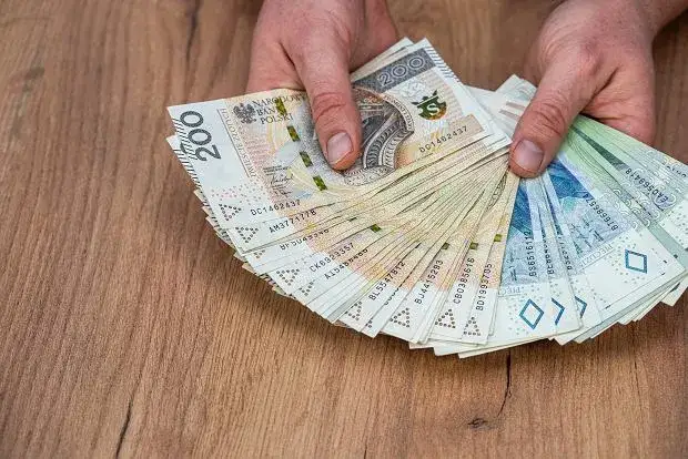 Renta co to - poznaj rodzaje, wymagania i jak je uzyskać