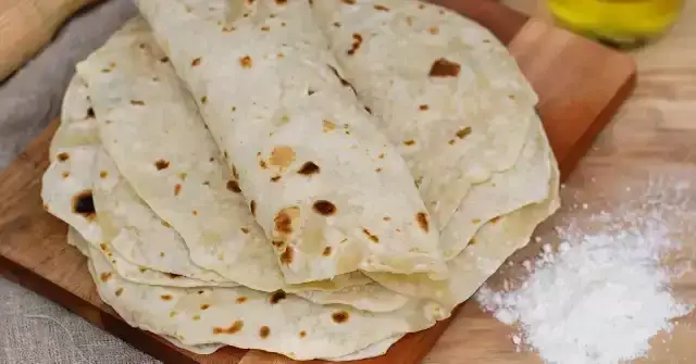 Domowe ciasto na kebab: Pita i lawasz jak z budki!