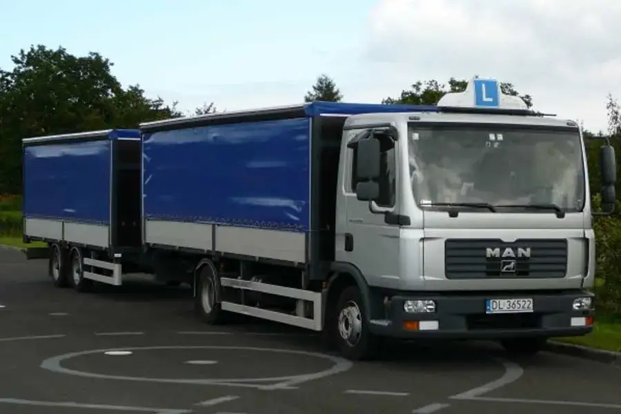 Prawo Jazdy Legnica: Najlepsze szkoły nauki jazdy w Legnicy Prawo Jazdy Legnica: Najlepsze szkoły nauki jazdy w Legnicy