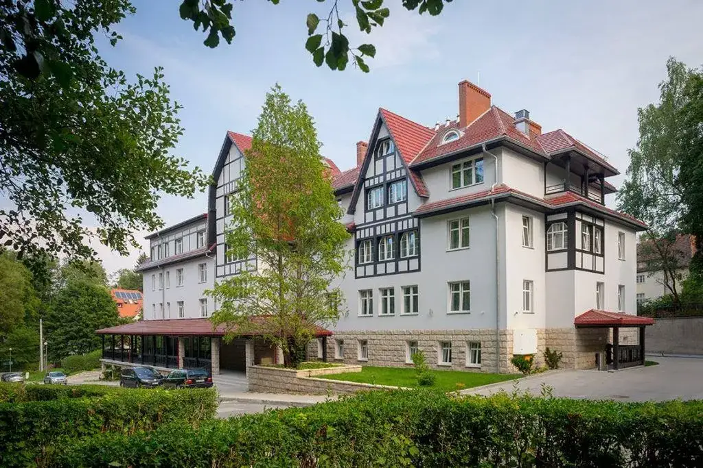 Opinie o sanatoriach w Polanicy-Zdroju: co warto wiedzieć przed wyborem