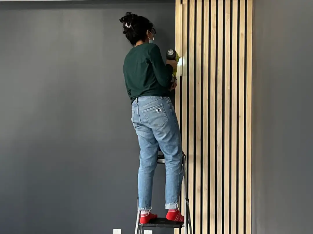 Jak zrobić przepierzenie z lameli DIY? Pełny poradnik krok po kroku