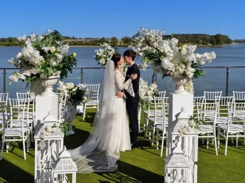 Mrągowo: Cena za talerzyk weselny od 350 zł! Jak zaoszczędzić?