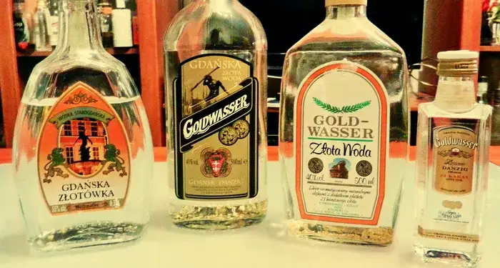 Gdzie kupić wódkę Goldwasser? Sprawdź najlepsze miejsca i ceny