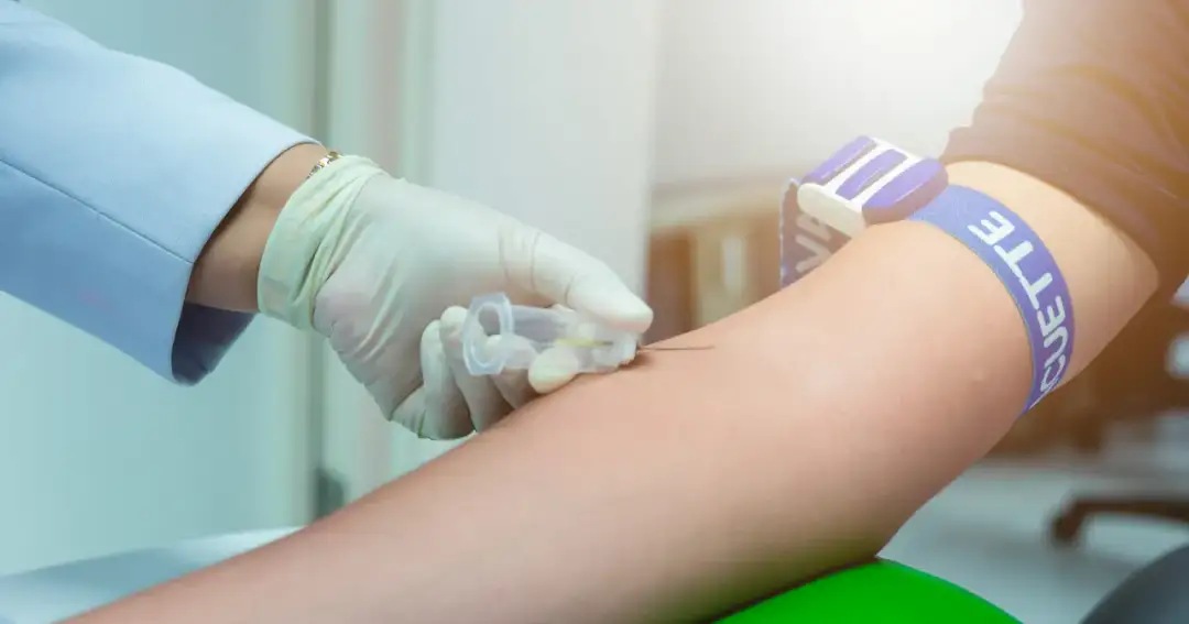 Jakie badania krwi są niezbędne do diagnozy chłoniaka?