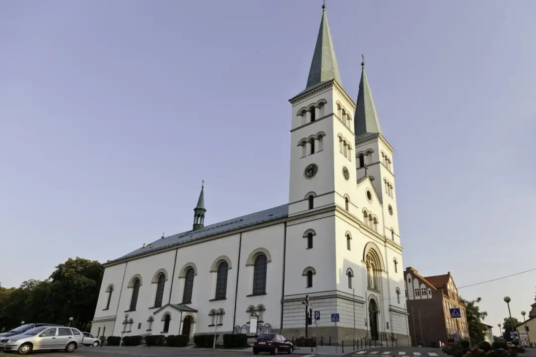 Bazylika św. Wojciecha Mikołów: Największe organy na Śląsku!