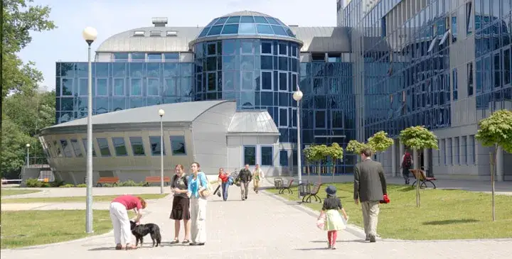 Uniwersytet Zielonogórski: bogata oferta studiów i życie studenckie