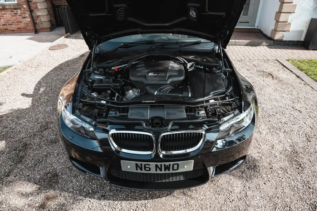 BMW E93 Cabrio – kluczowe informacje, które musisz znać przed zakupem