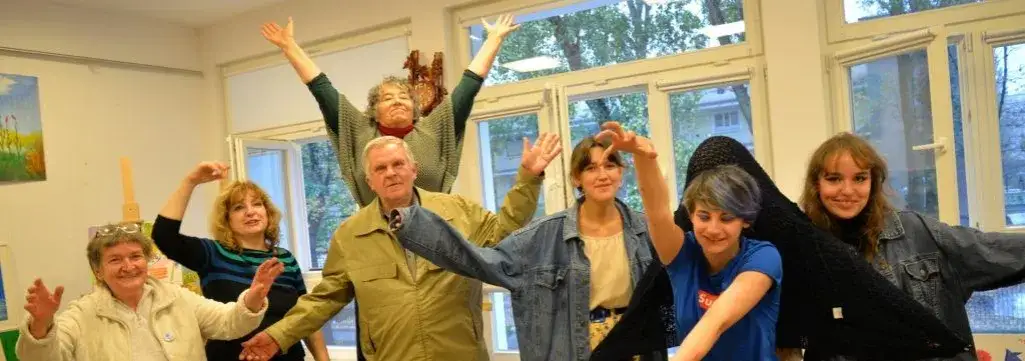 Uniwersytet trzeciego wieku Politechnika Warszawska - oferta edukacyjna dla seniorów