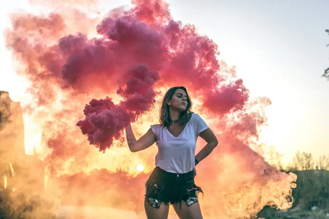 Idealny outfit na festiwal: stylowe pomysły na udany look