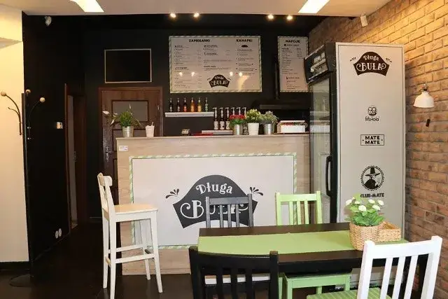 Chwast Bus w Toruniu - najlepsze wegetariańskie i wegańskie dania