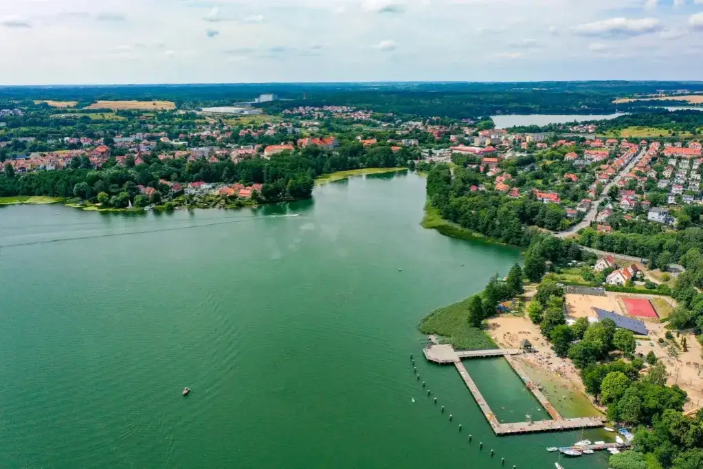 Najlepsze atrakcje w Mrągowie, które zaskoczą każdego turystę