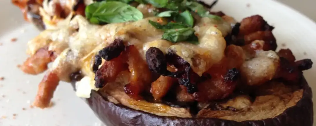 Bakłażany faszerowane po grecku: Pomysł na smaczne i zdrowe danie