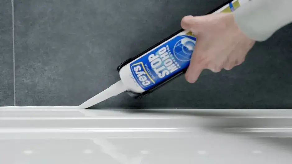 Jaki silikon do łazienki sprawi, że zapomnisz o grzybie i wilgoci - Poradnik