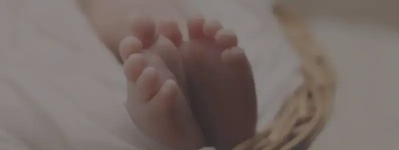 Jak długo czeka się na becikowe? Poznaj czas oczekiwania i uniknij opóźnień