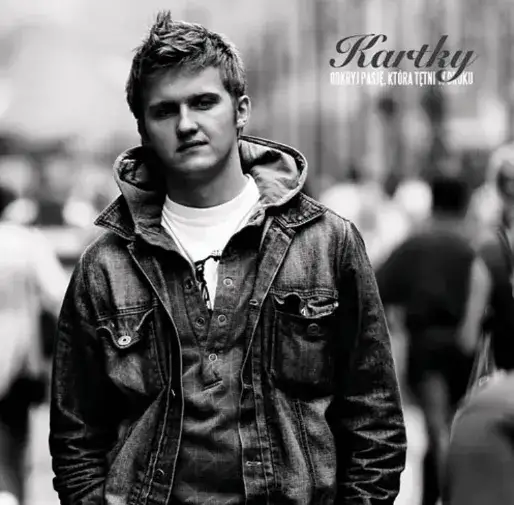 Odkryj pasję która tętni w bruku – analiza mixtape'u Kartky'ego