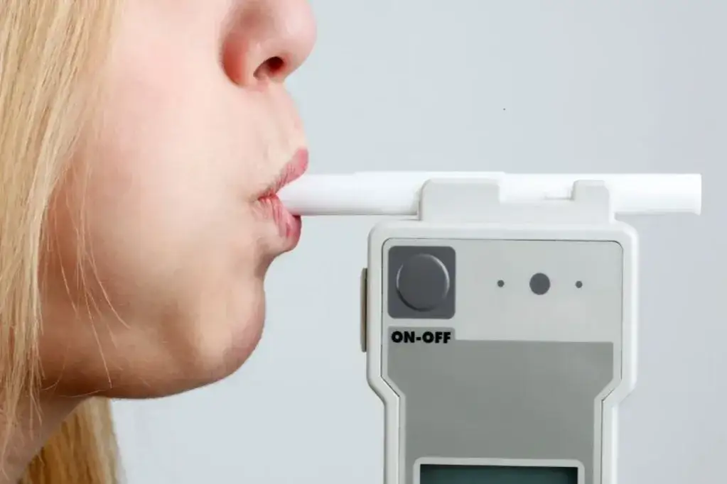 Jak skalibrować alkomat - uniknij błędnych odczytów i problemów