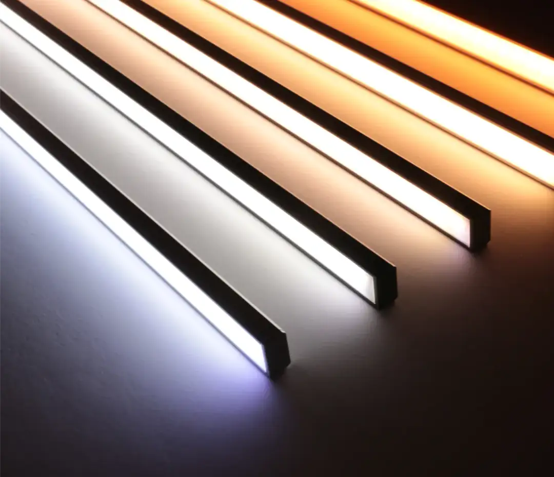 Jaką taśmę LED do salonu wybrać, aby odmienić wnętrze?