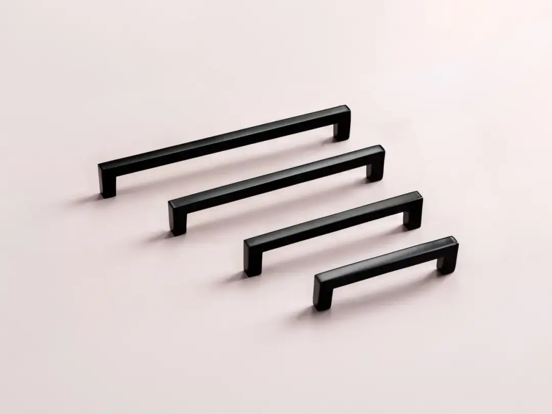 Jakie uchwyty do szafek wybrać, aby zmienić wygląd Twojego wnętrza?