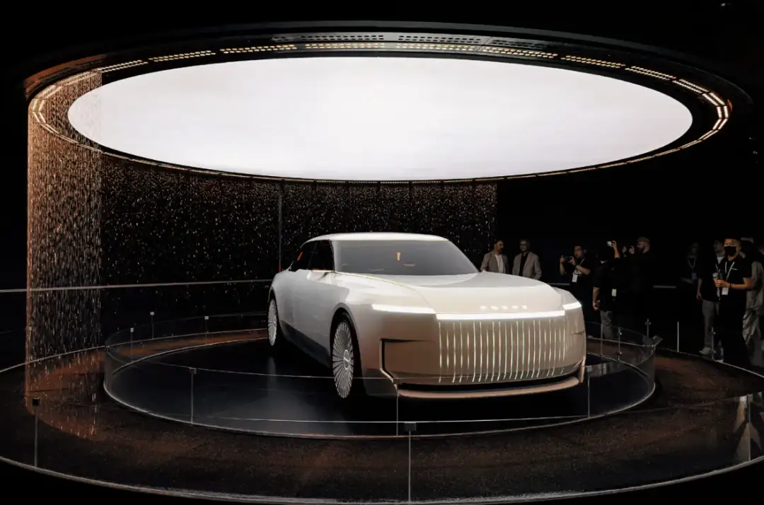 Design i bezpieczeństwo: czego motoryzacja może nauczyć inne branże