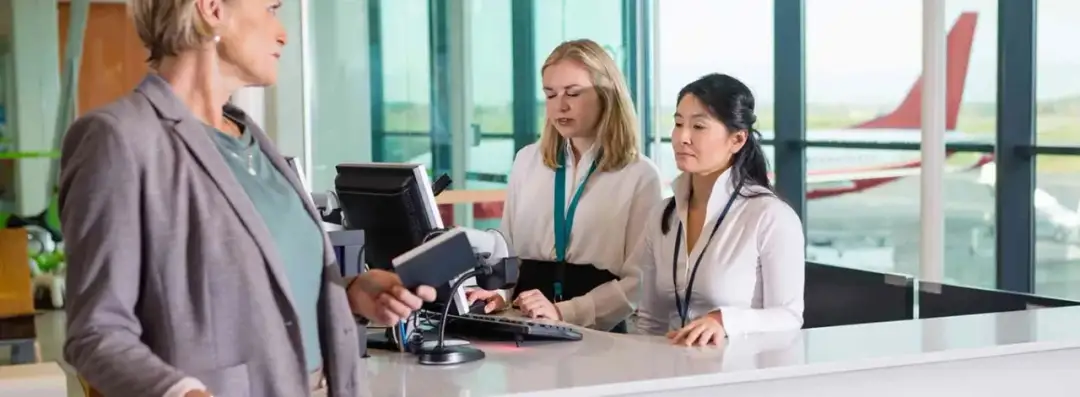 Jak wygląda odprawa na lotnisku Ryanair - uniknij kosztownych błędów