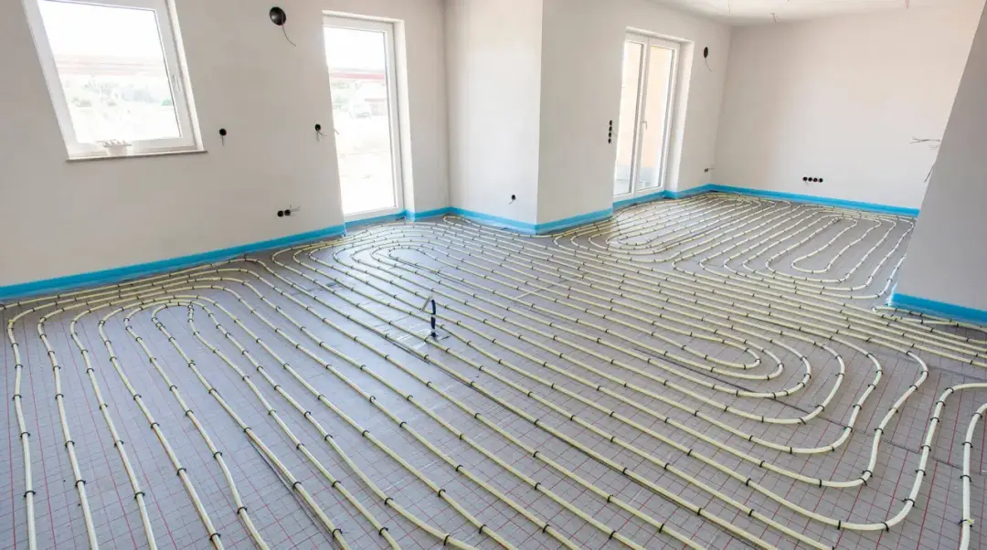 Ogrzewanie podłogowe w bloku: zalety, wady i koszty instalacji