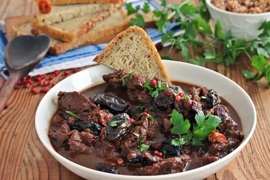 Wołowina: przepis na sukces! Jak wybrać i przyrządzić idealne danie?