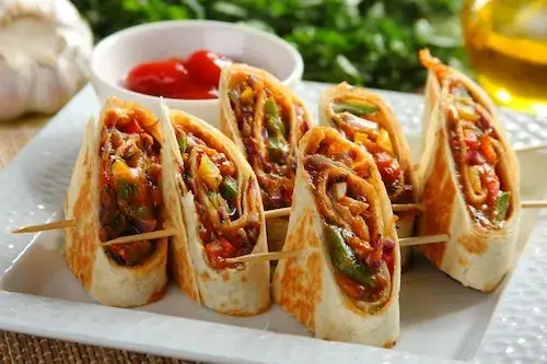 Chipsy tacos – Idealny przepis na idealną przekąskę na każdą imprezę Chipsy tacos – Idealny przepis na idealną przekąskę na każdą imprezę
