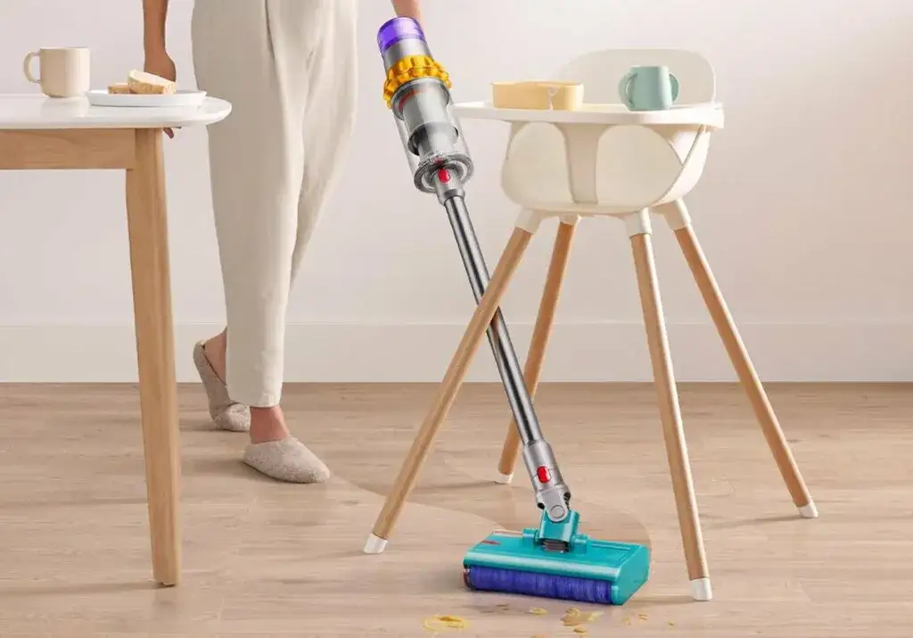 Ile kosztuje odkurzacz Dyson? Ceny i porównania modeli w Polsce