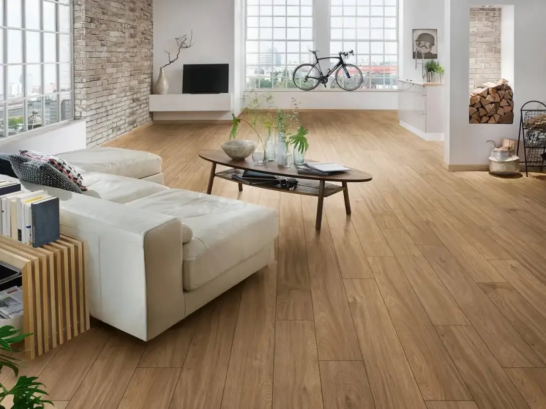 Panele podłogowe: Jakie wybrać? Kompletny przewodnik 2026