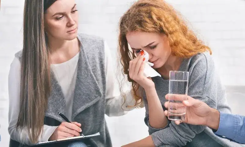 Jak skutecznie opanować lęk w nerwicy – praktyczne metody i porady