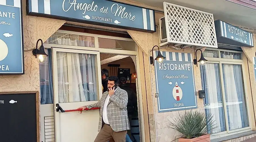 Angelo del Mare: vale la pena? Foto, piatti e freschezza.