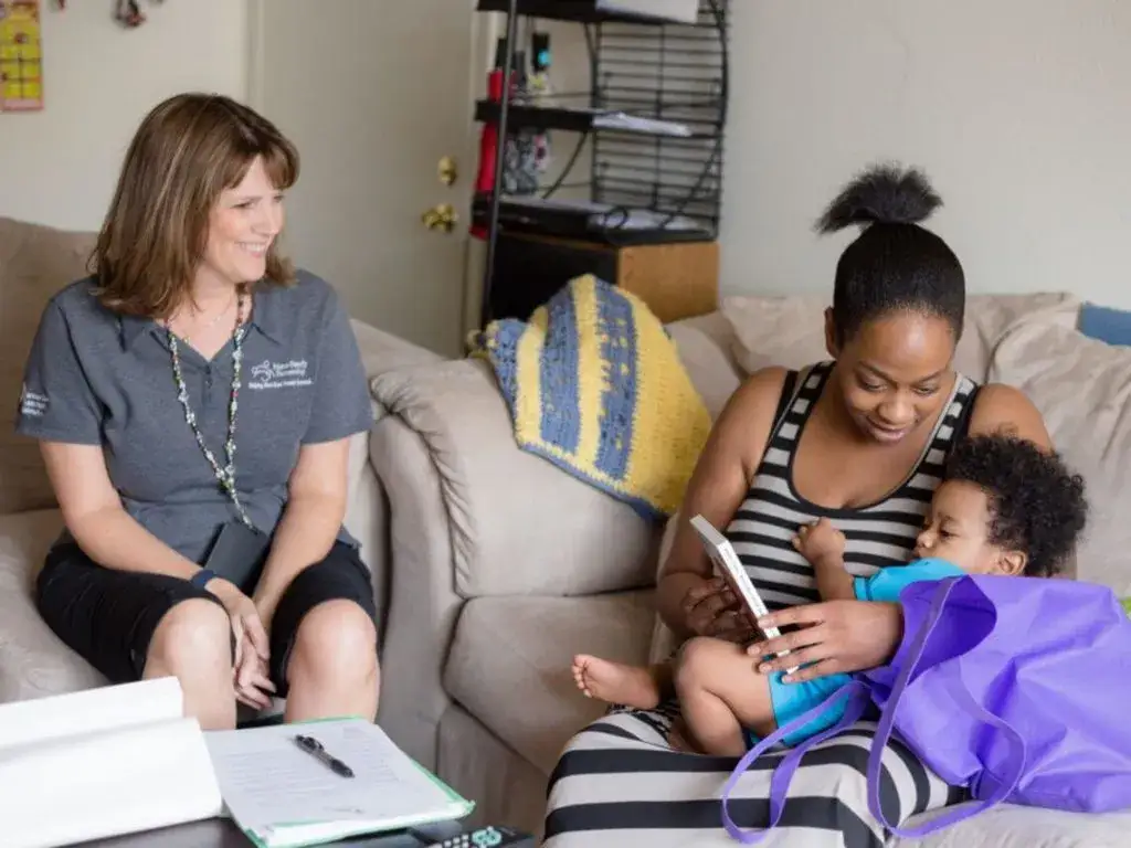 Czy wizyta domowa lekarza rodzinnego jest płatna? Sprawdź koszty i zasady refundacji NFZ