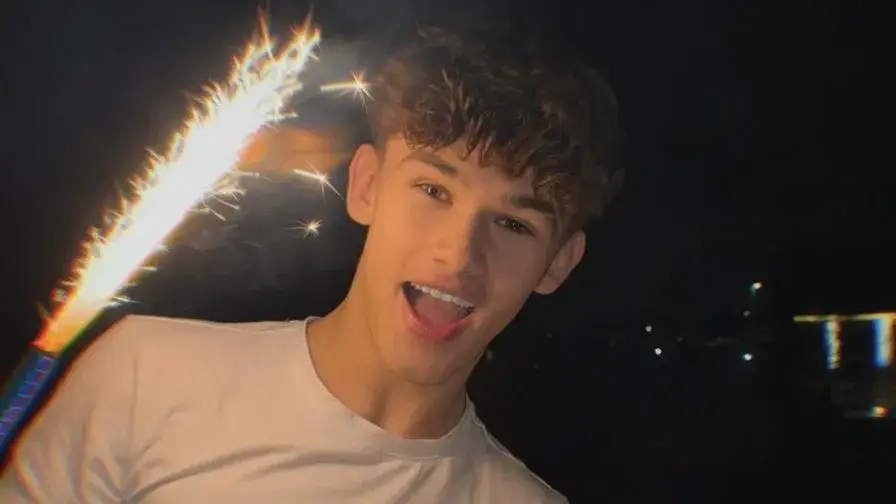 Z kim jest Gawronek? Nowa miłość influencera zaskakuje fanów