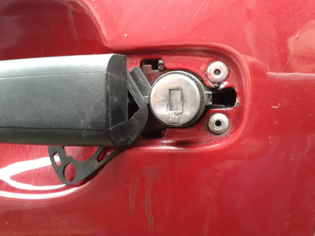 Jak łatwo otworzyć Citroena C3 bez kluczyka - poradnik krok po kroku