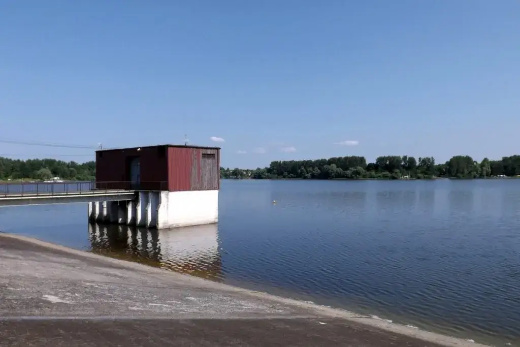 Odkryj uroki wypoczynku nad Zalewem Przeczycko-Siewierskim