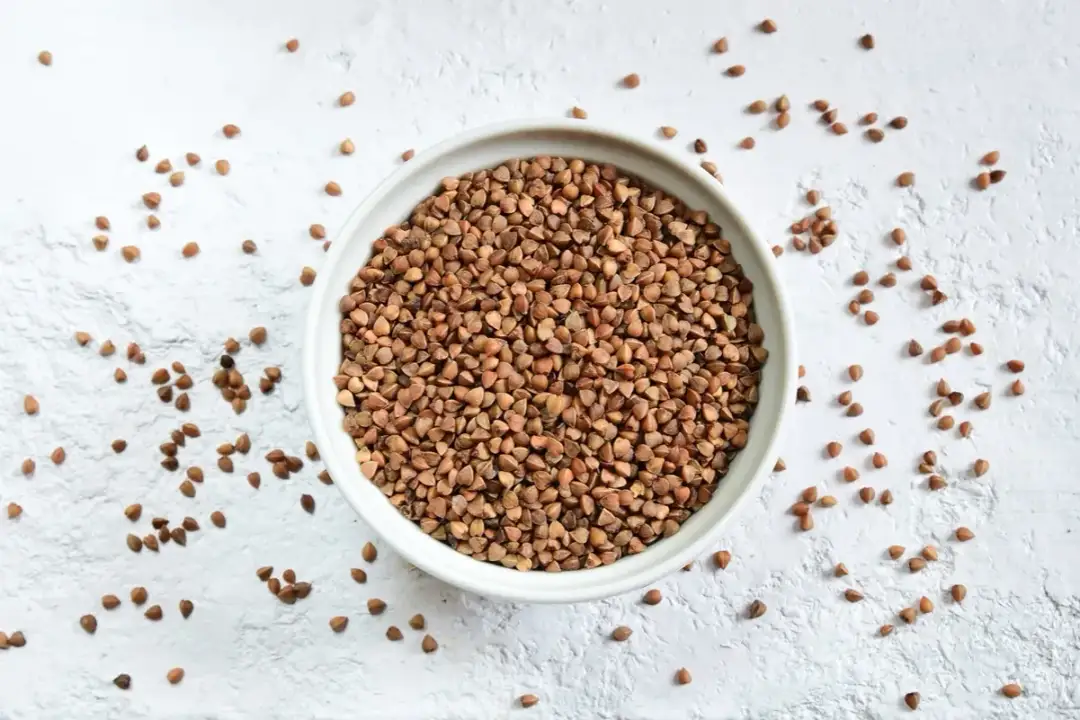 Kasza gryczana ile kalorii: zaskakujące różnice między surową a ugotowaną