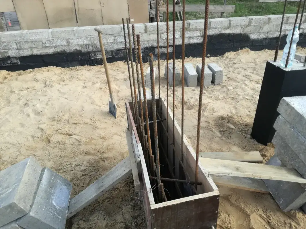 Jak wykonać fundament pod schody wewnętrzne - uniknij kosztownych błędów