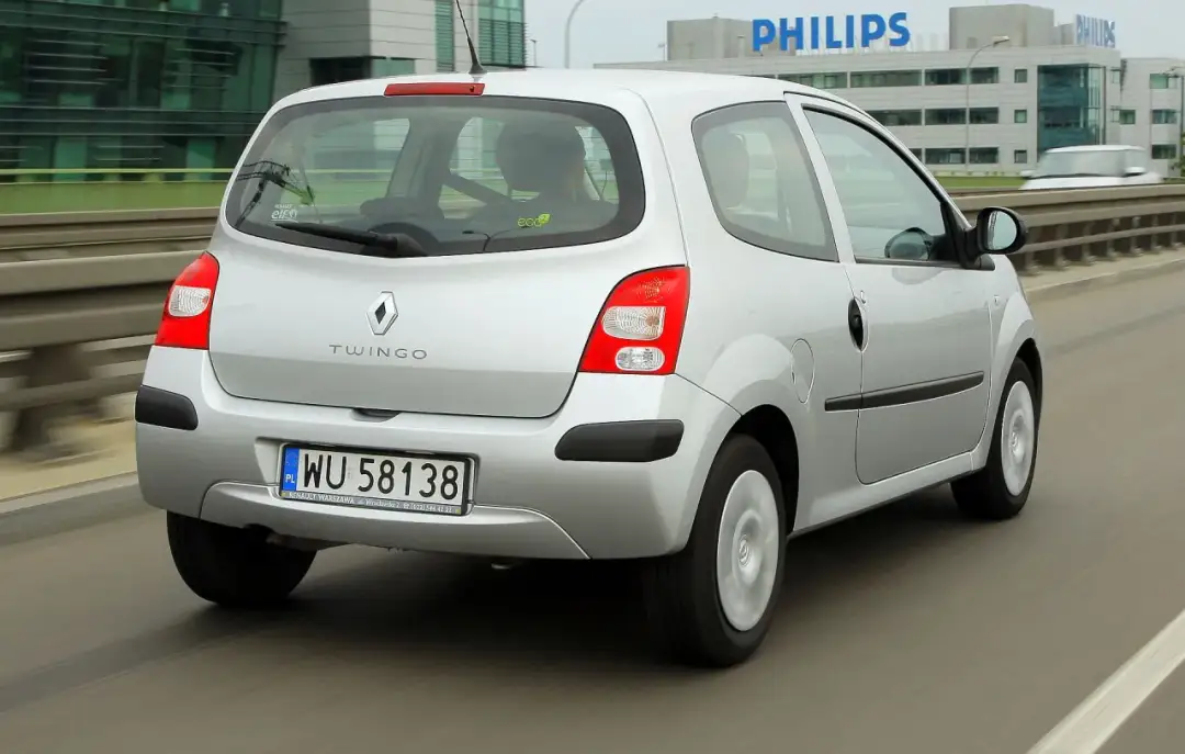 Pojemność baku Renault Twingo II - co musisz wiedzieć, aby zaoszczędzić na paliwie