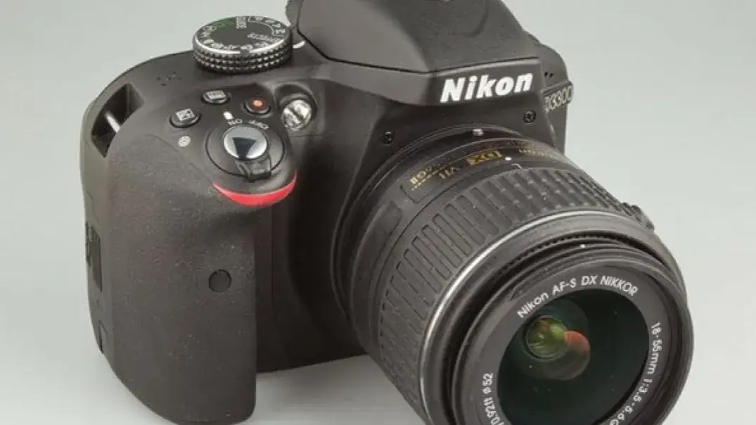 Nikon D3300 w 2026: Czy warto kupić tę lustrzankę? Opinie