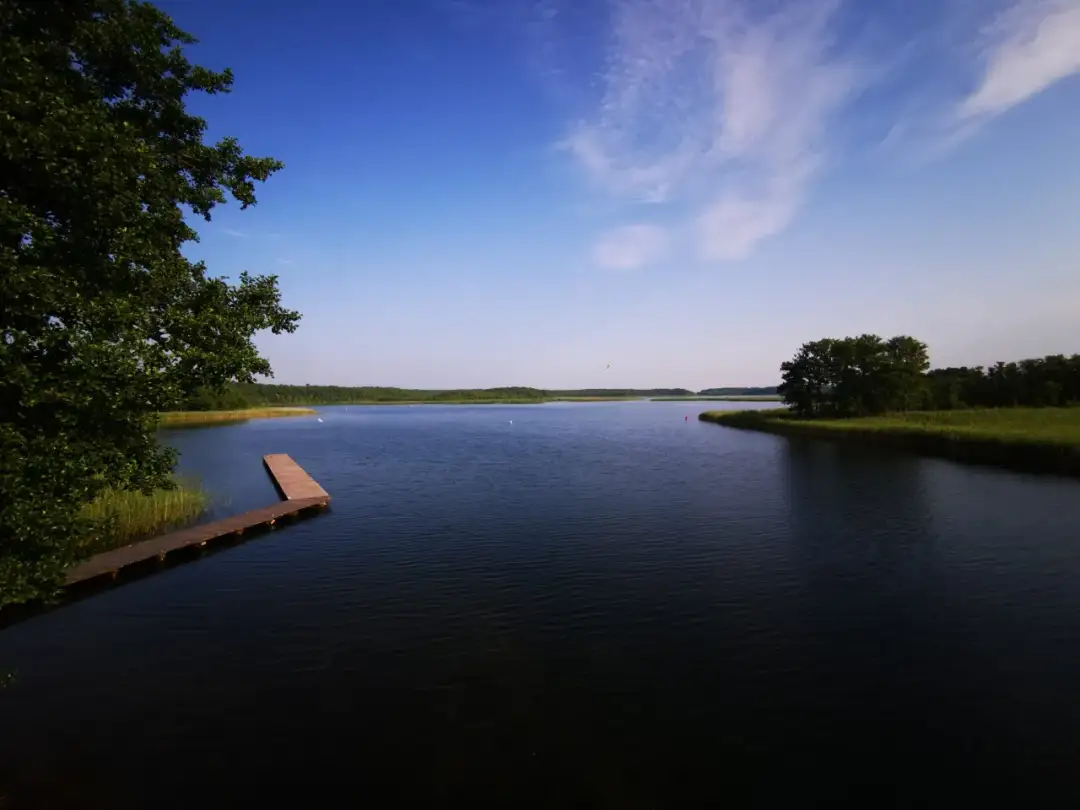 Jezioro Ryńskie: kompletny przegląd najlepszych atrakcji i wypoczynku