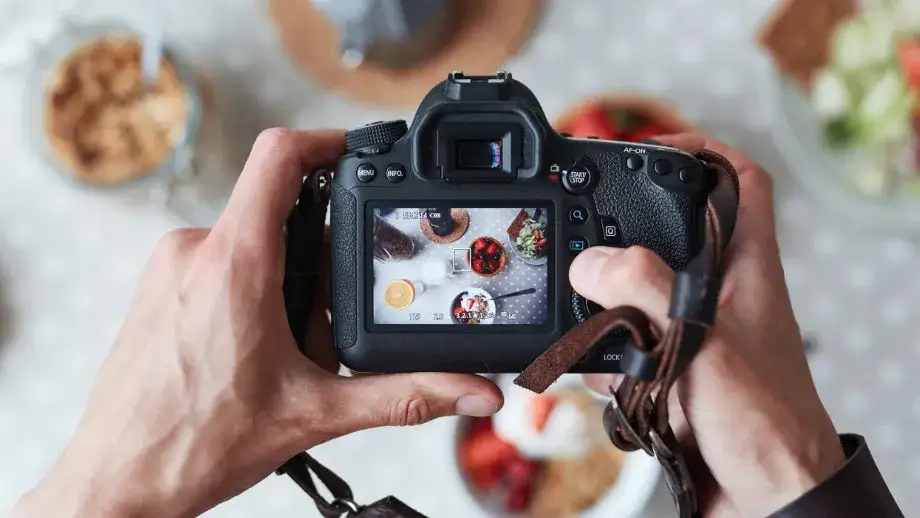 Jaki obiektyw do fotografowania jedzenia, aby uzyskać oszałamiające zdjęcia?