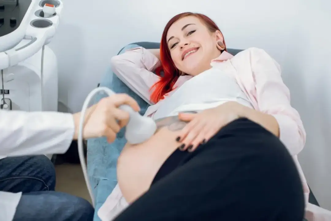 Jak wygląda badanie połówkowe? Co musisz wiedzieć przed USG