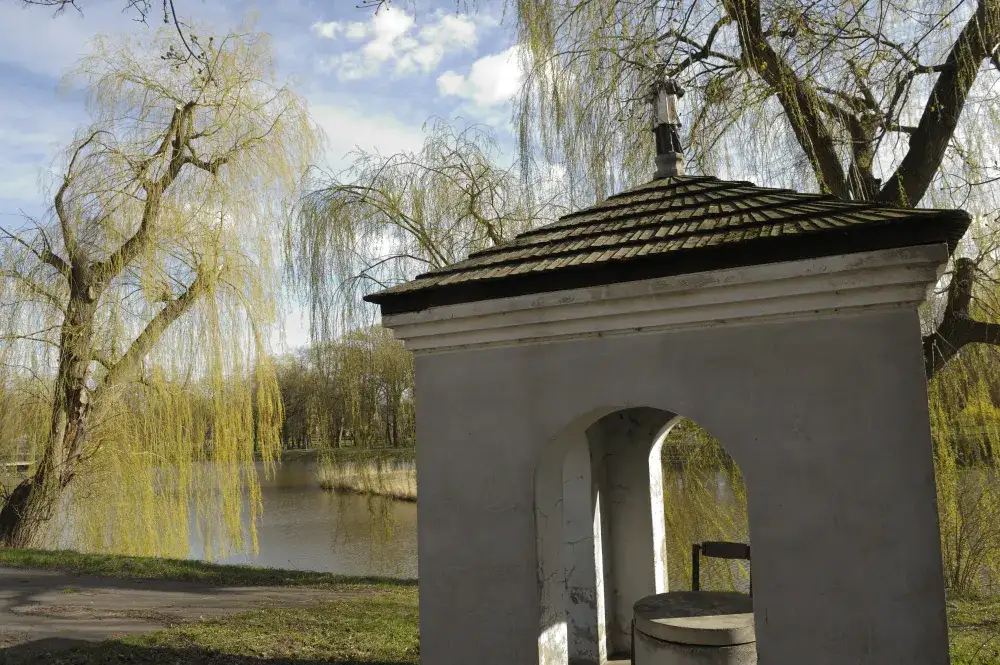 Najciekawsze atrakcje w Brzezinach, które musisz zobaczyć