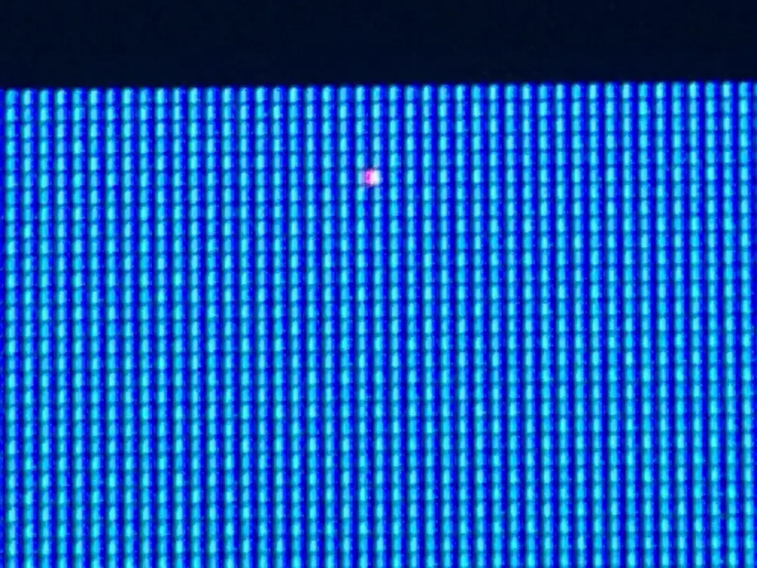 Zablokowany piksel: odblokuj monitor bezpiecznymi metodami DIY