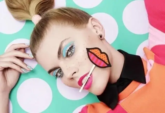 Jaka uroda podoba się facetom i dlaczego to ma znaczenie dla relacji